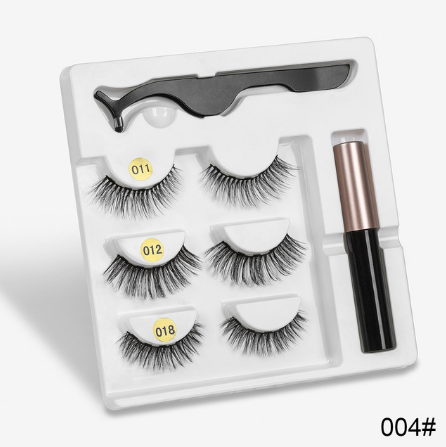 A Pair Of Magnets False Eyelashes