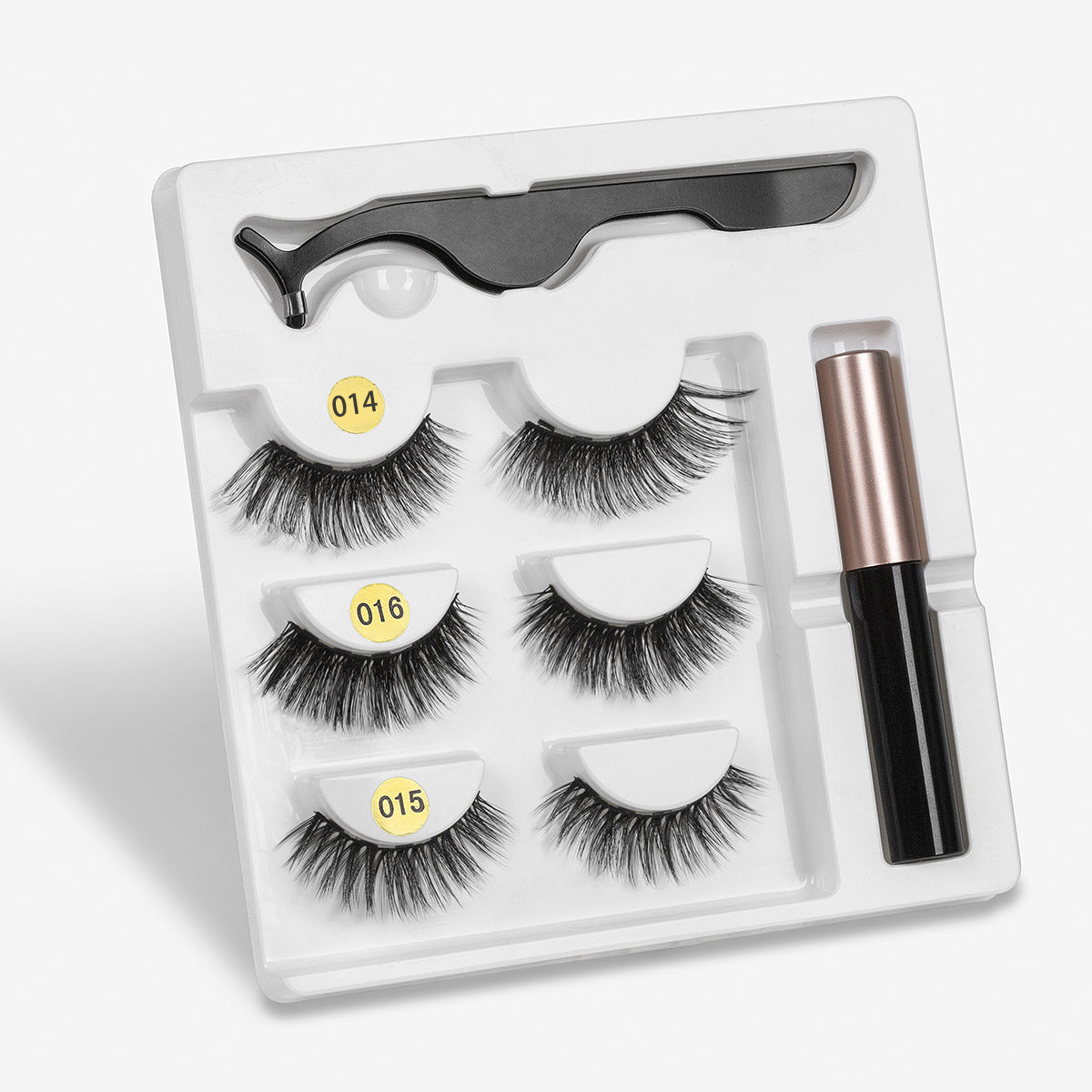 A Pair Of Magnets False Eyelashes