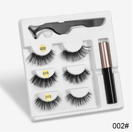 A Pair Of Magnets False Eyelashes