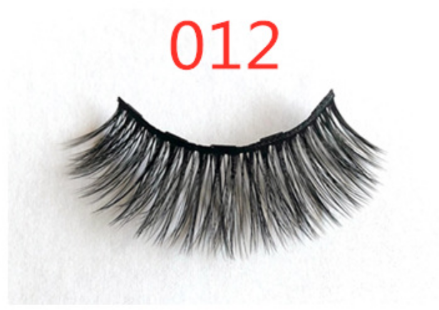 A Pair Of Magnets False Eyelashes